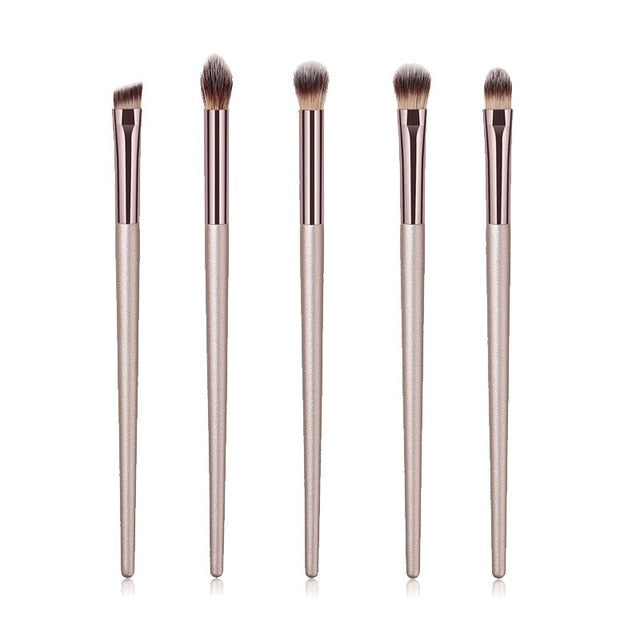 Champagne makeup brushes set